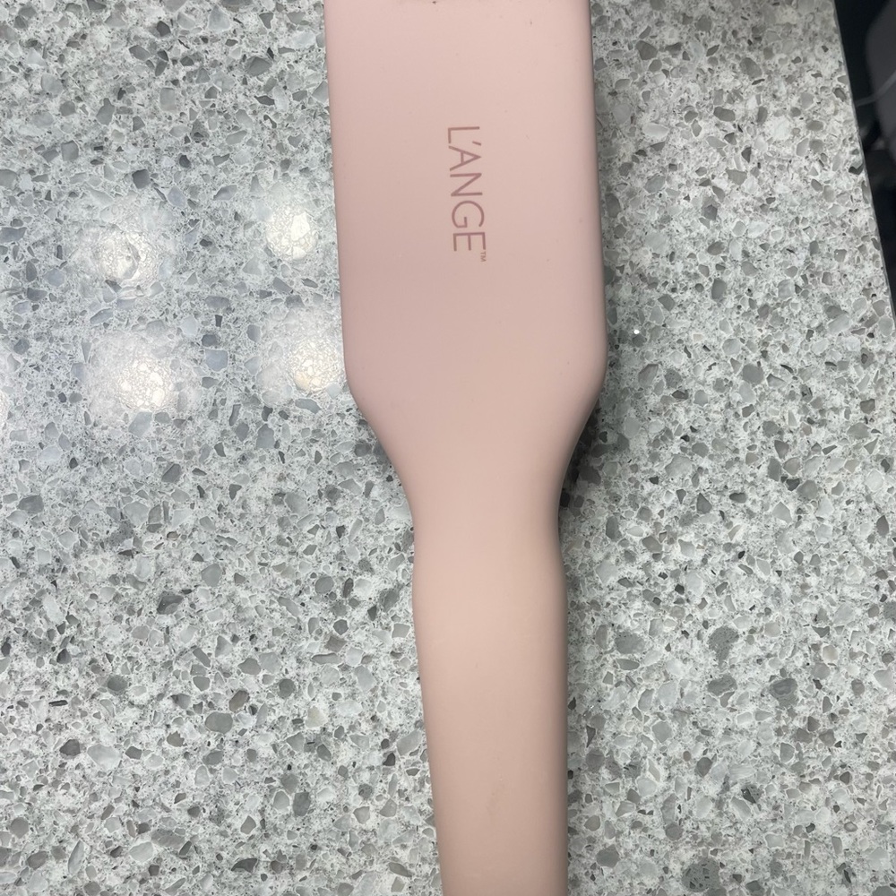 Le Vite Ceramic Straightening Brush